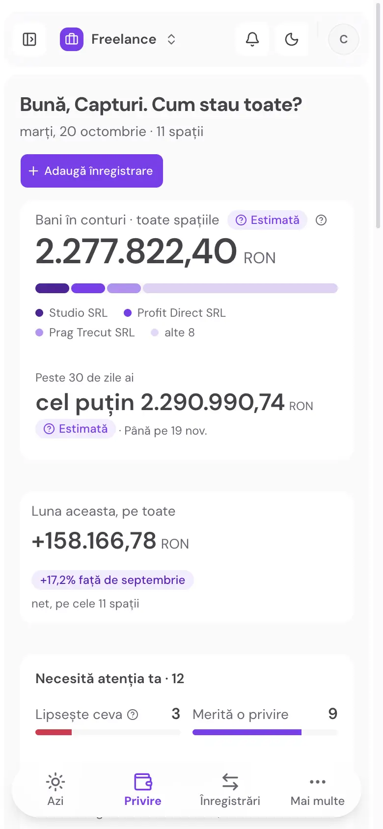 Aceeași aplicație pe ecran de telefon, cu aceleași cifre.